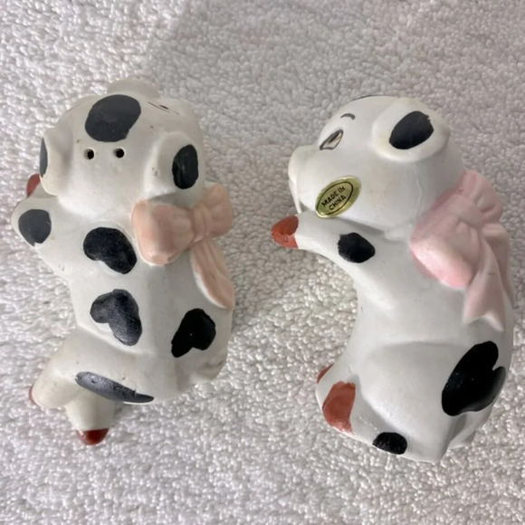 Vintage Cute Ceramic Pigs Salt & Pepper Shakers - Picture 7 of 10